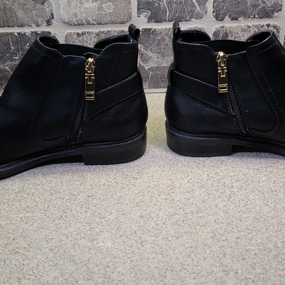 TOMMY HILFIGER 8 M Ankle Boots 👢  Black - Picture 11 of 12